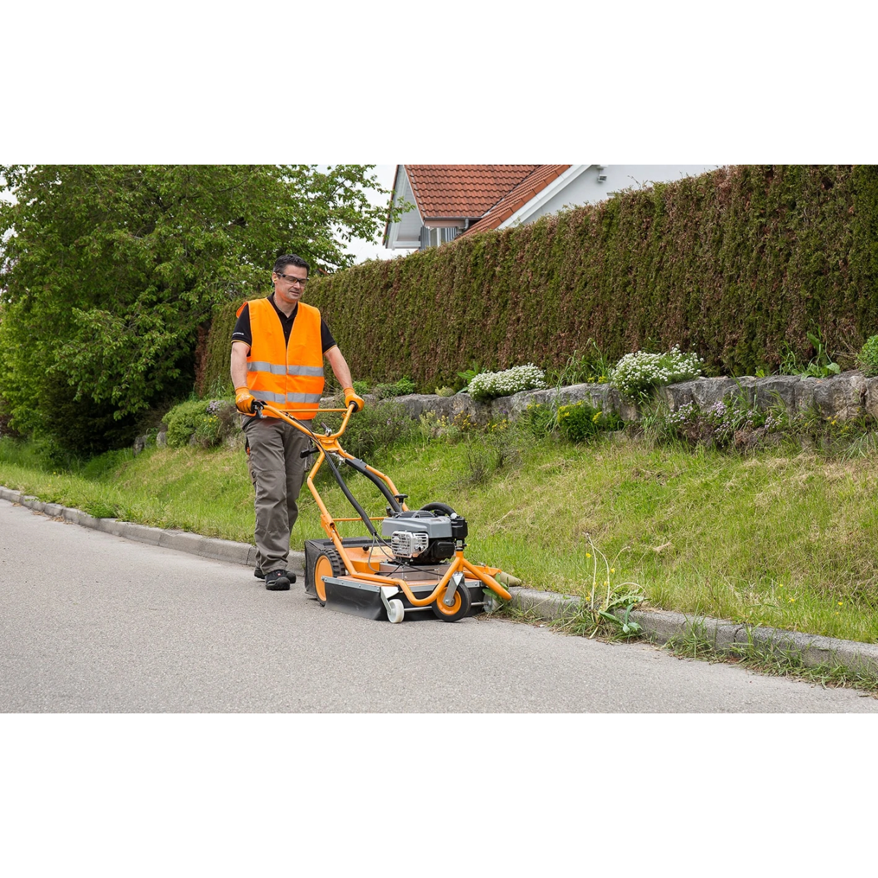 Wildkrautbürste AS 50 WeedHex